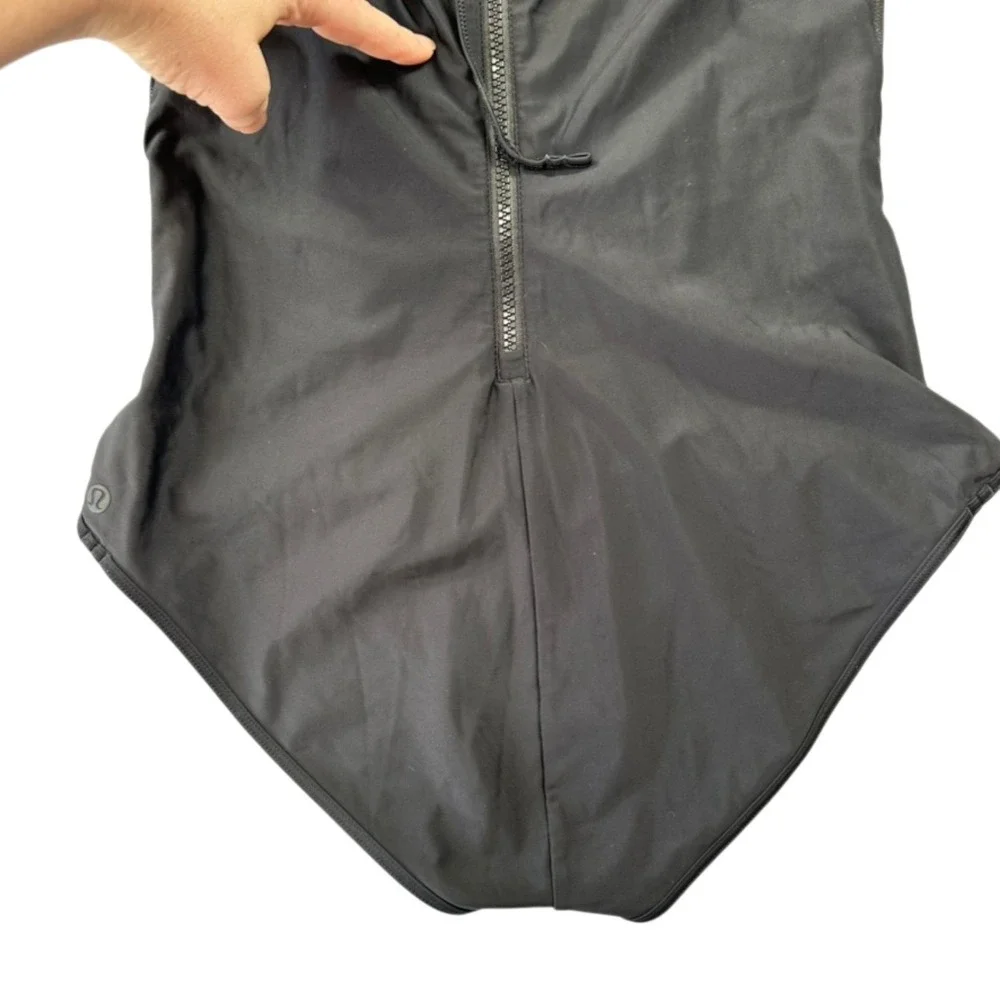 Lululemon Mesh Panel High Neck‎ Swimsuit Black Back Zip Sleeveless Activewear